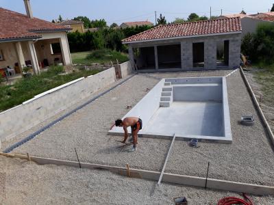 Piscine et pool house