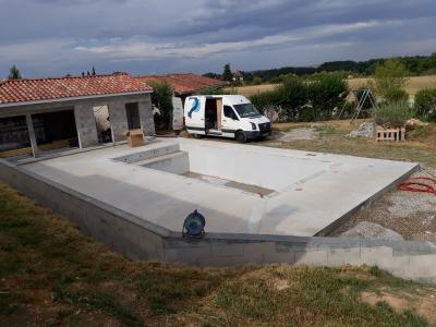 Piscine et plage
