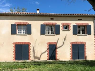 fa&ccedil;ade termin&eacute;e